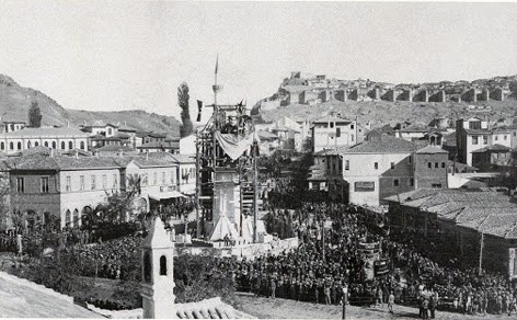 ankaradaki atatürk ve alman askerleri anıtı